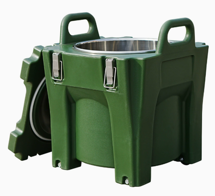 Isolierte 45-Liter-Transportbox mit einem Fach für die gezielte Lieferung einzelner Catering-Artikel
