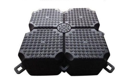 HDPE sich hin- und herbewegender Ponton Roto-Form sterben