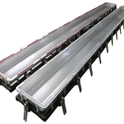 Soemaluminiumrotationsformteil, das Plastikverkehrs-Sperren-Form bearbeitet